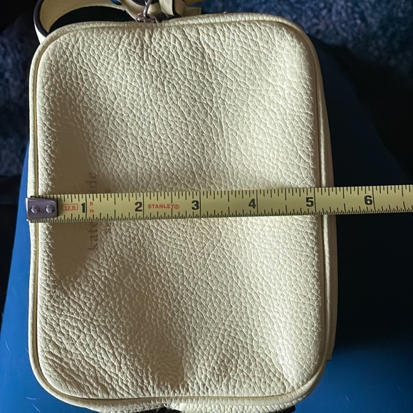 EUC Kate Spade Mulberry Street Pyper yellow lemon spring crossbody bag - Picture 7 of 8